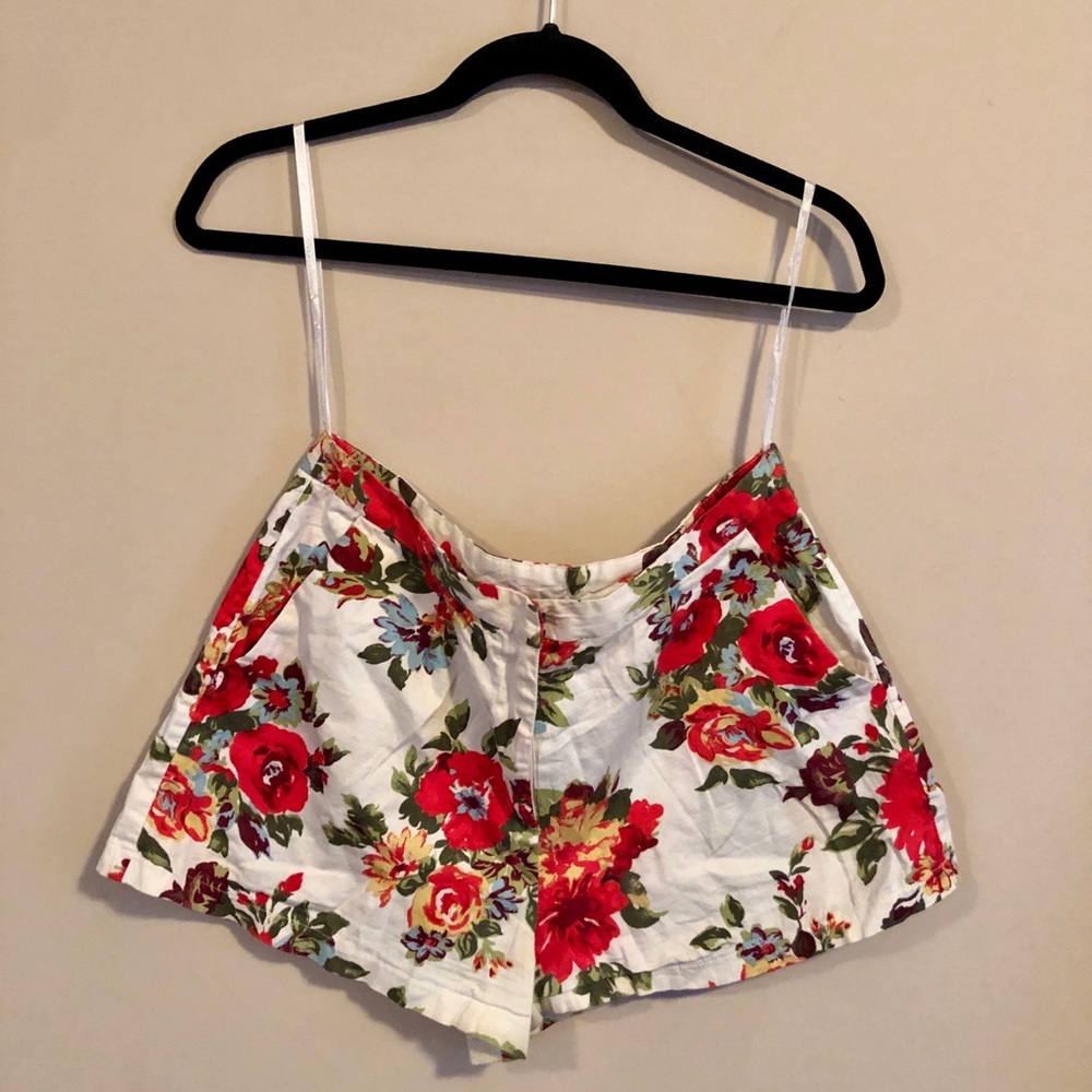 SABO SKIRT FLORAL SHORTS